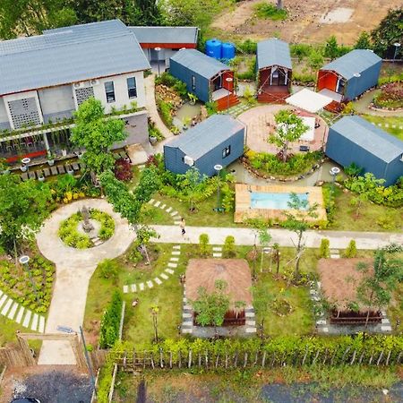 Kampot Tropical Village Exteriör bild